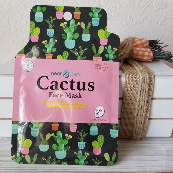 3/$25 ♥️ Korean Cactus Antioxidant, Antiflamatory Face Mask New - Picture 1 of 4
